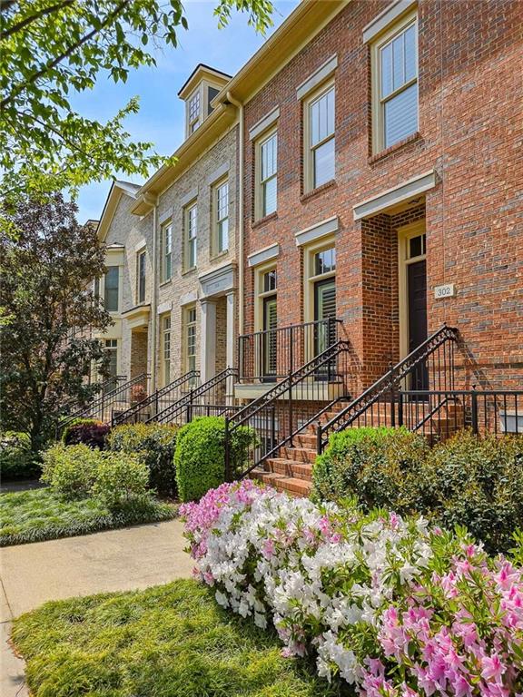 302 Riversgate Drive, Unit 55 Atlanta, GA 30339 - Photo 3 of 48 Gallery Image 3