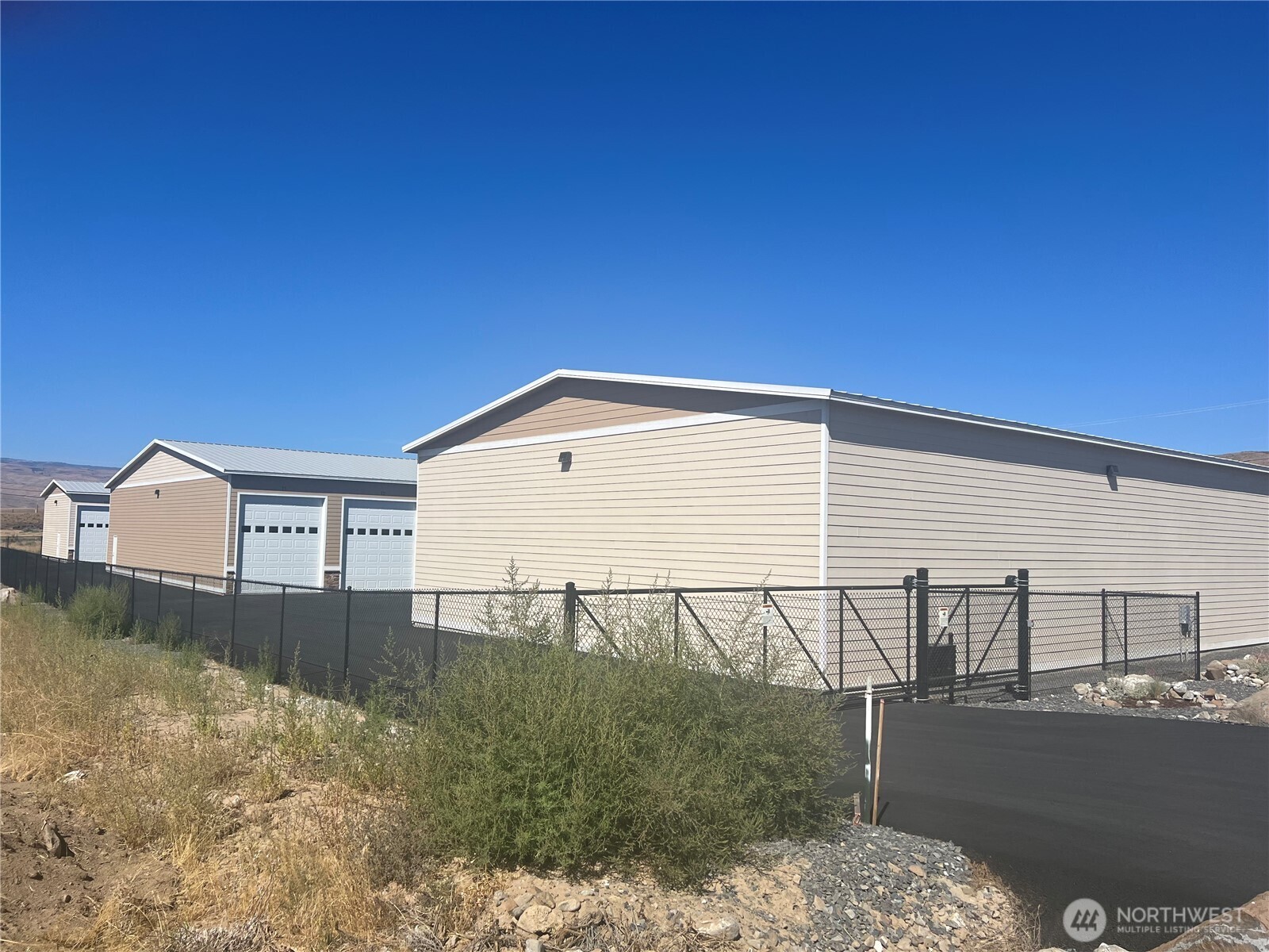 9842 West 9th Road Northwest, Unit B20 Quincy, WA 98848 - Photo 3 of 7 Gallery Image 3
