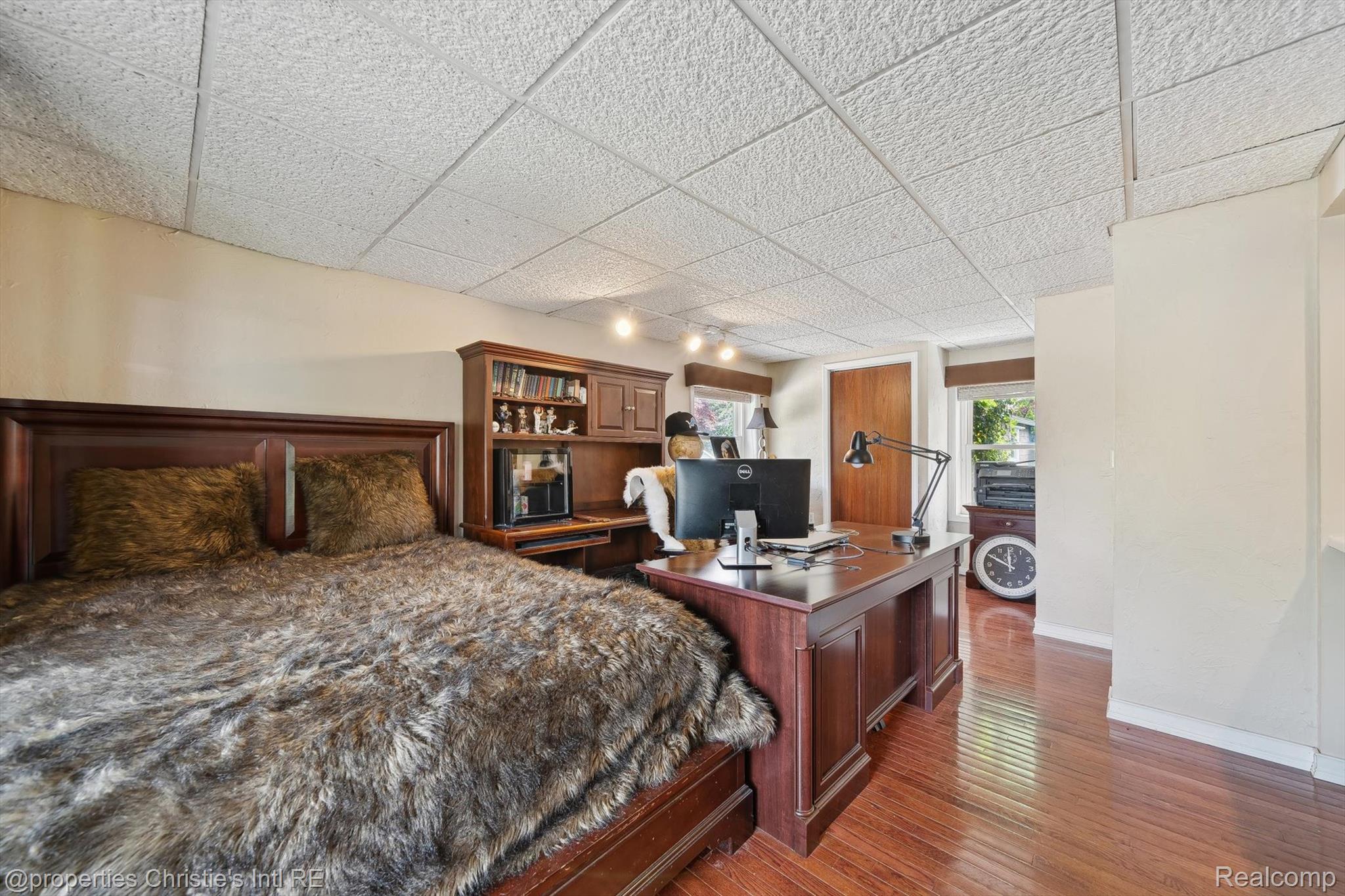 511 South Gulley Road Dearborn, MI 48124 - Photo 24 of 43 Wood-finish flooring, recessed lighting, and a window with natural light