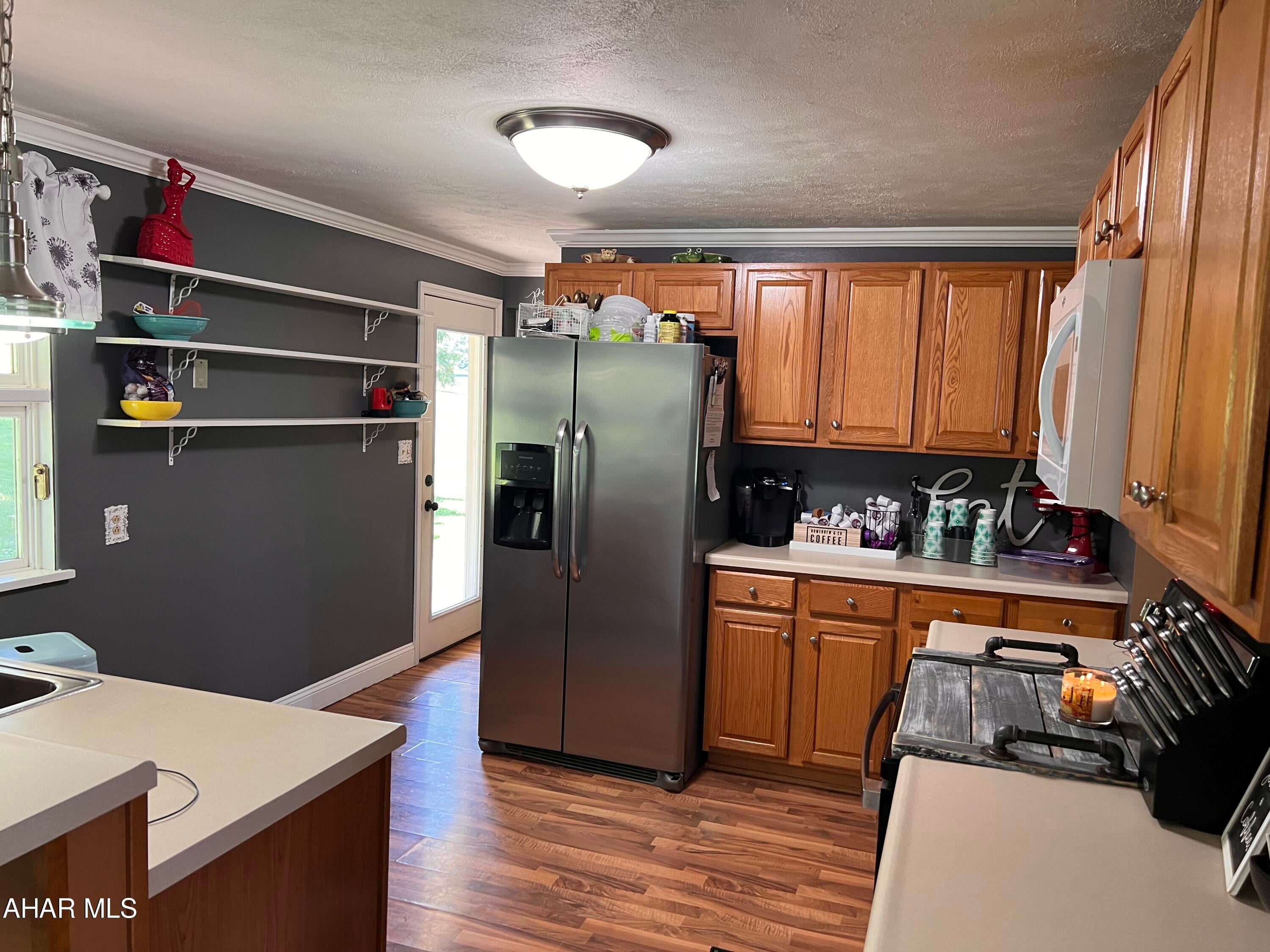 3195 Valley Road New Paris, PA 15554 - Photo 11 of 34 Gallery Image 11
