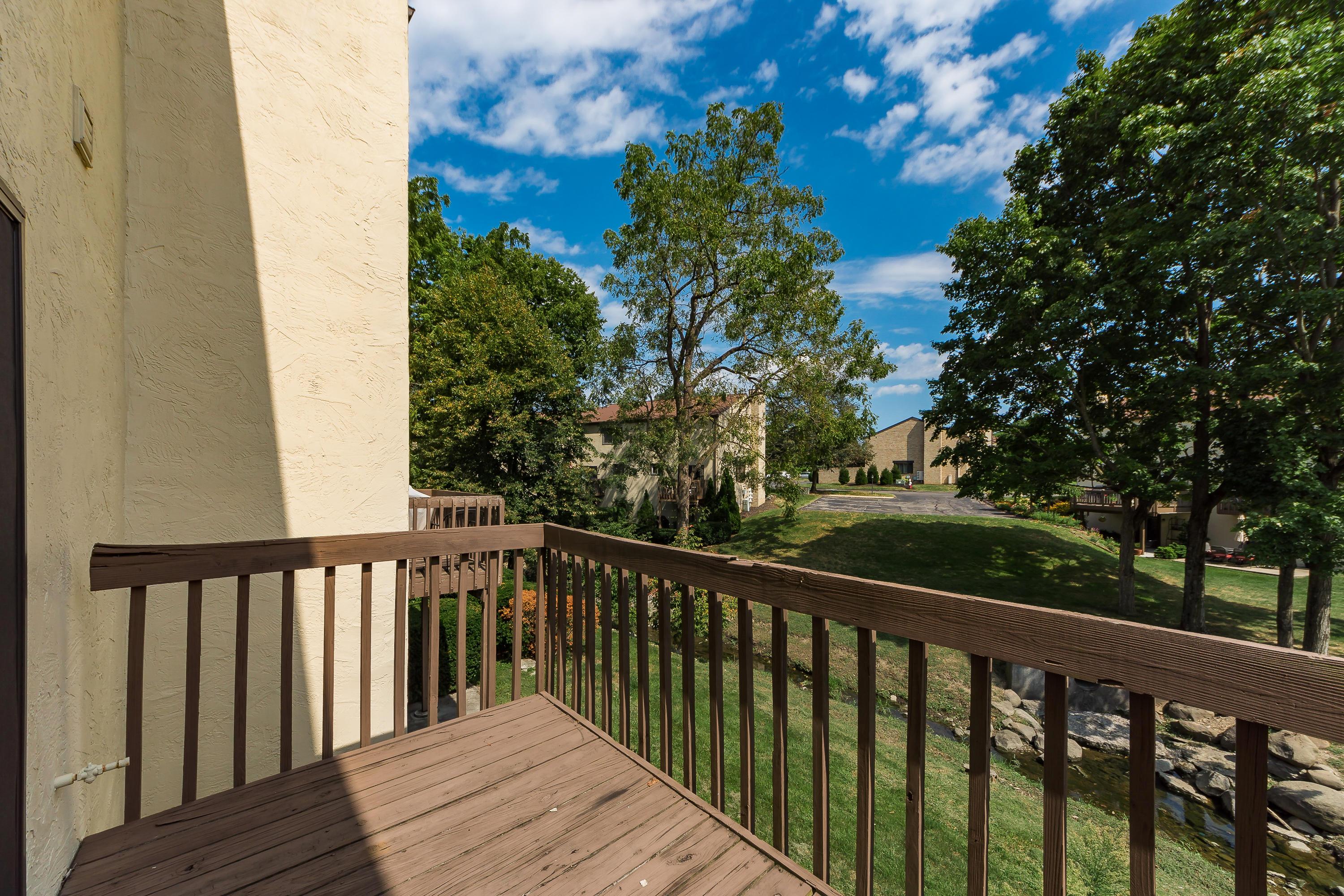 5266 Timberline Road, Unit 129 Columbus, OH 43220 - Photo 6 of 33