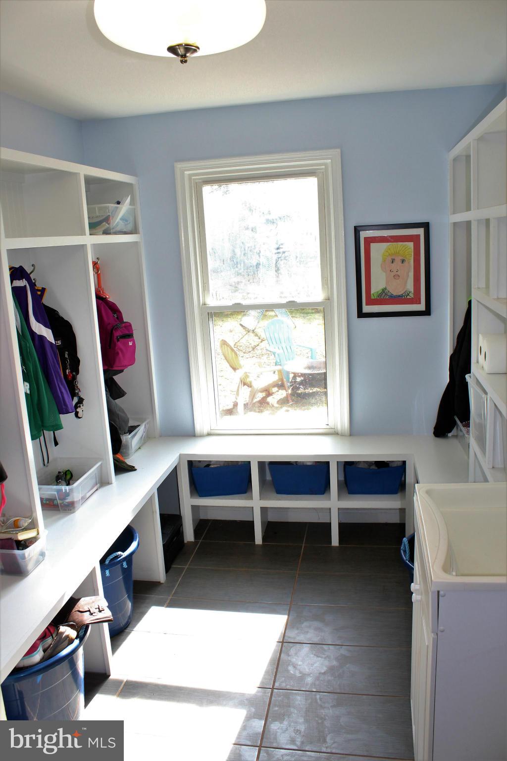 109 Peyton Road Sterling, VA 20165 - Photo 13 of 30 Mud room w/ storage galore