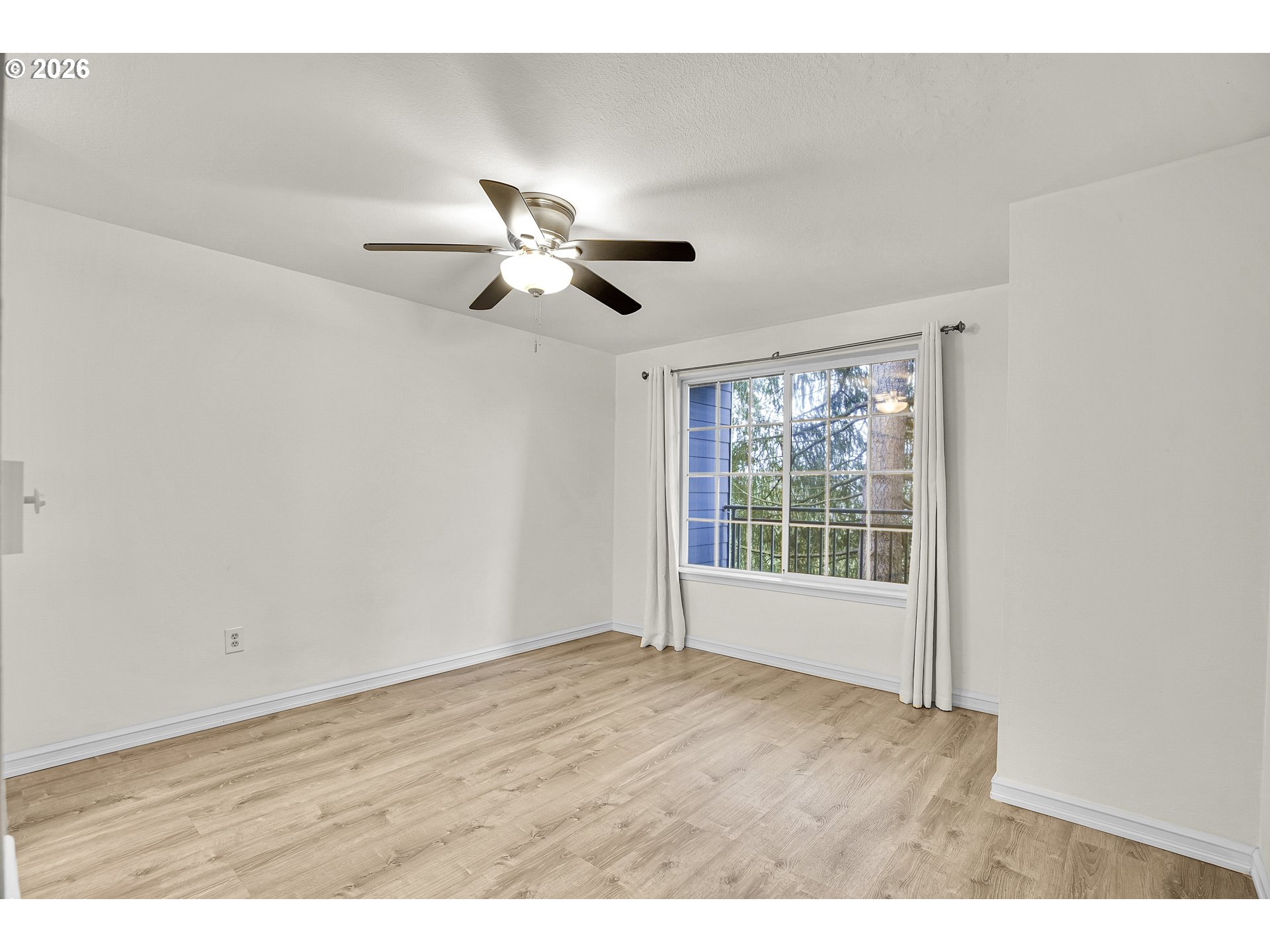 17602 Northwest Springville Road, Unit C9 Portland, OR 97229 - Photo 16 of 48