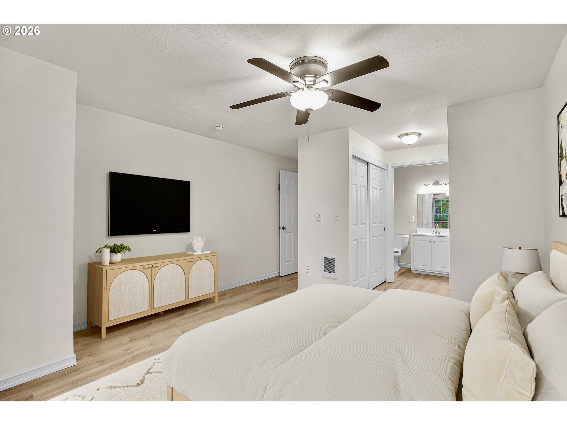 17602 Northwest Springville Road, Unit C9 Portland, OR 97229 - Photo 19 of 48