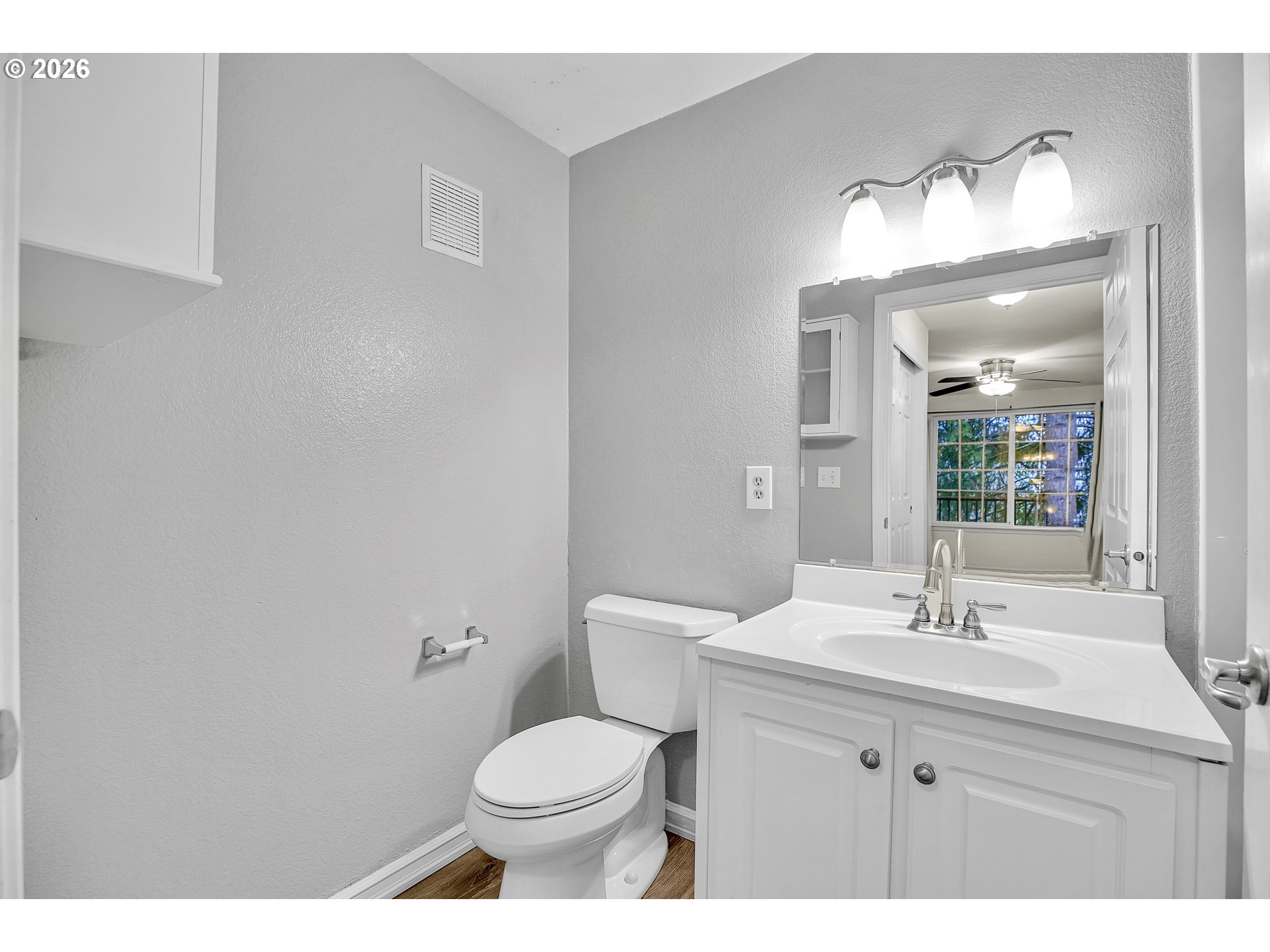 17602 Northwest Springville Road, Unit C9 Portland, OR 97229 - Photo 21 of 48