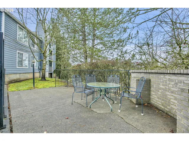 $264,900 | 17602 Northwest Springville Road, Unit C9, Portland, OR 97229