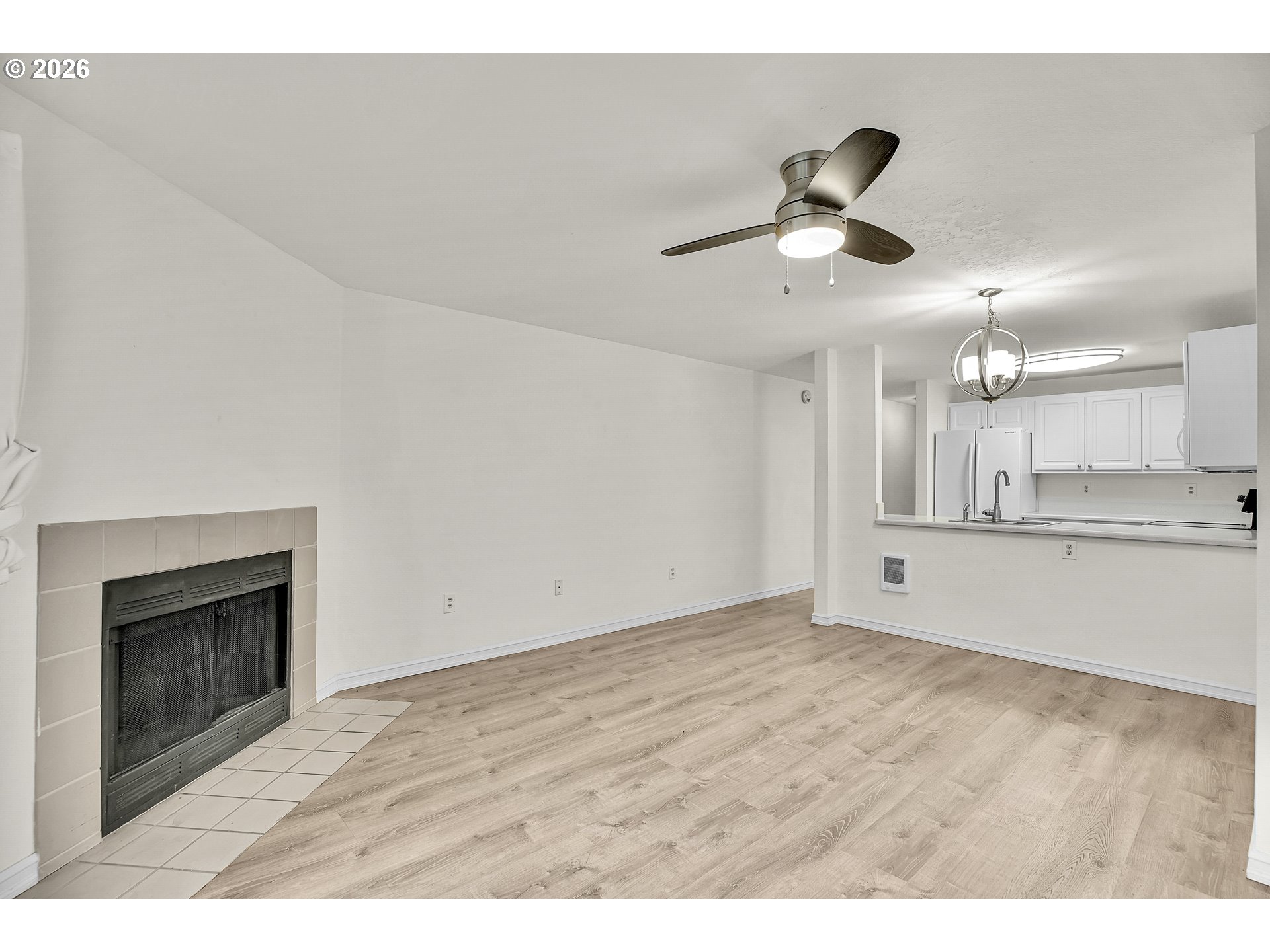 17602 Northwest Springville Road, Unit C9 Portland, OR 97229 - Photo 6 of 48