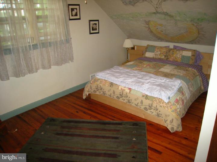 84 Ridgewood Avenue Ewing, NJ 08618 - Photo 7 of 12