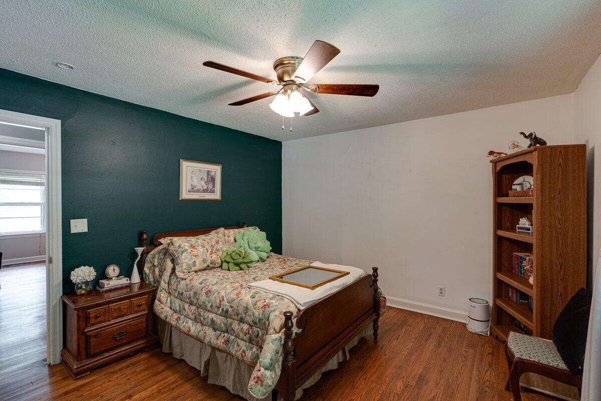 6110 Champion Road Chattanooga, TN 37416 - Photo 12 of 28 6110 Champion Rd-15