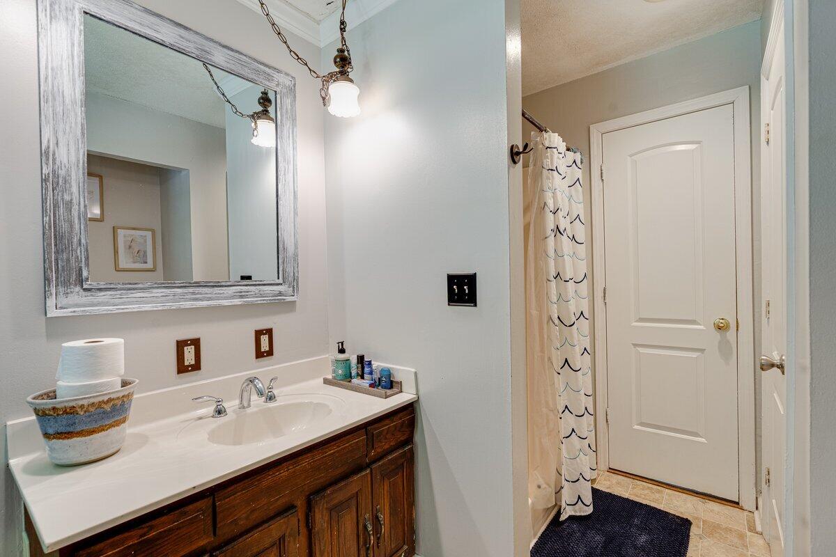 6110 Champion Road Chattanooga, TN 37416 - Photo 15 of 28 6110 Champion Rd-18