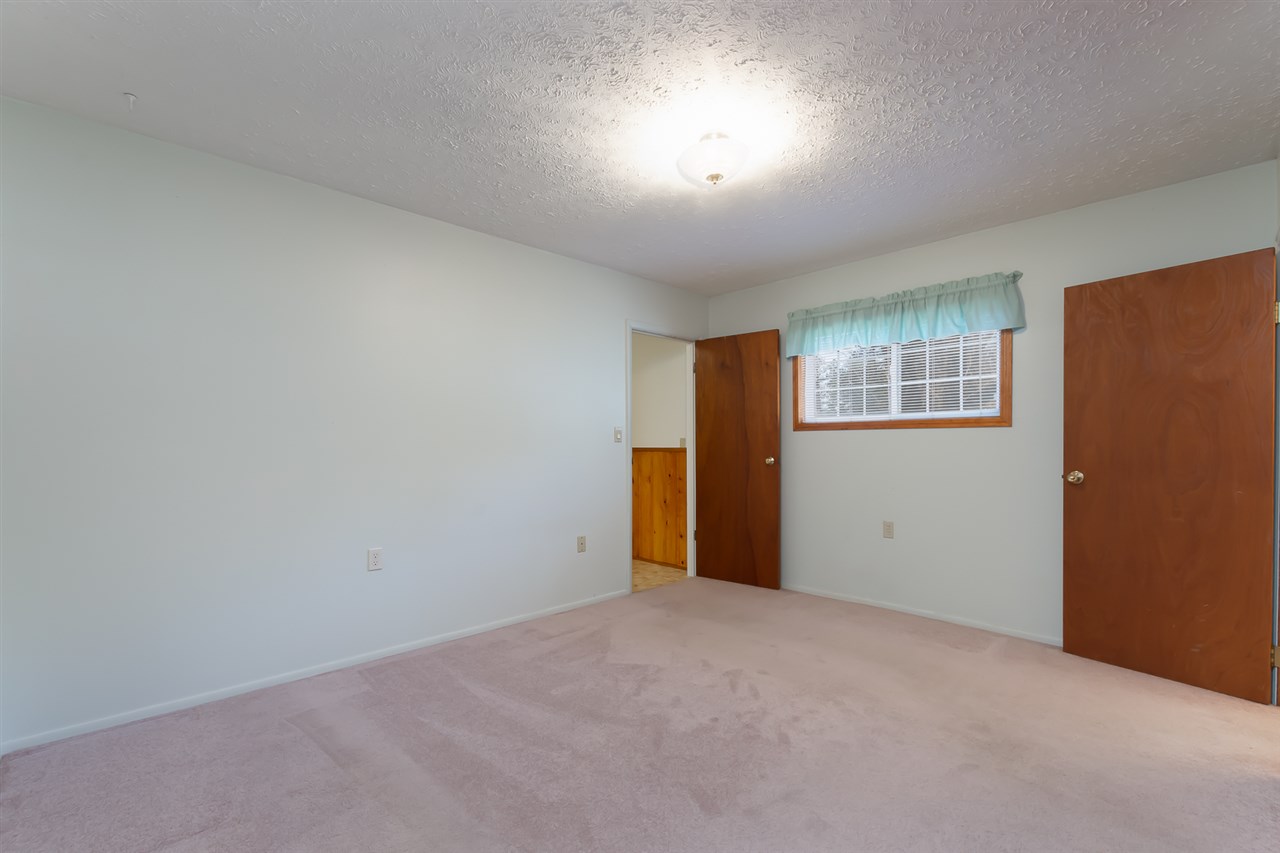 27211 North Dunn Road Chattaroy, WA 99003 - Photo 14 of 20