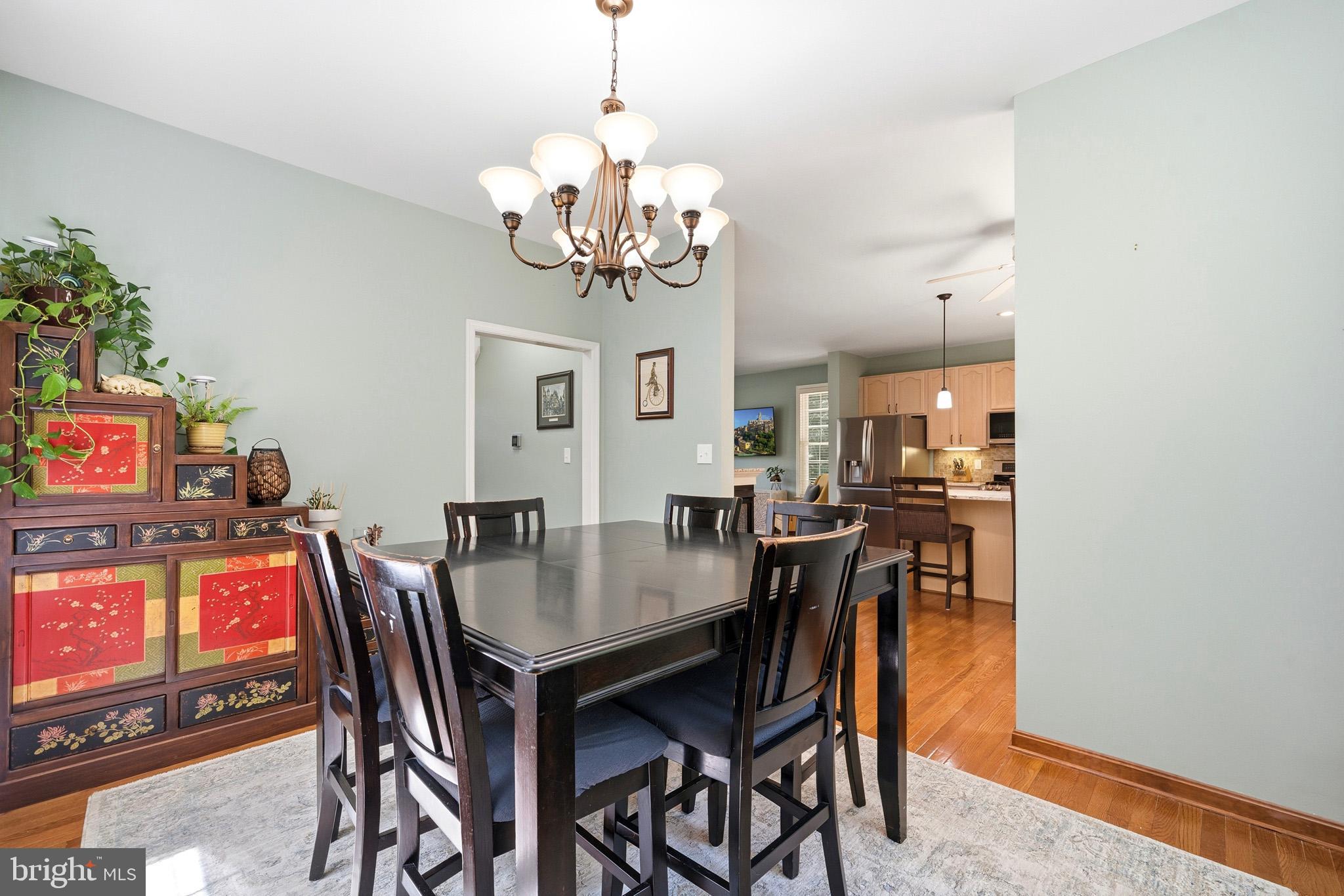 3148 Holland Cliffs Road Huntingtown, MD 20639 - Photo 17 of 61 Classic dining room elegance!