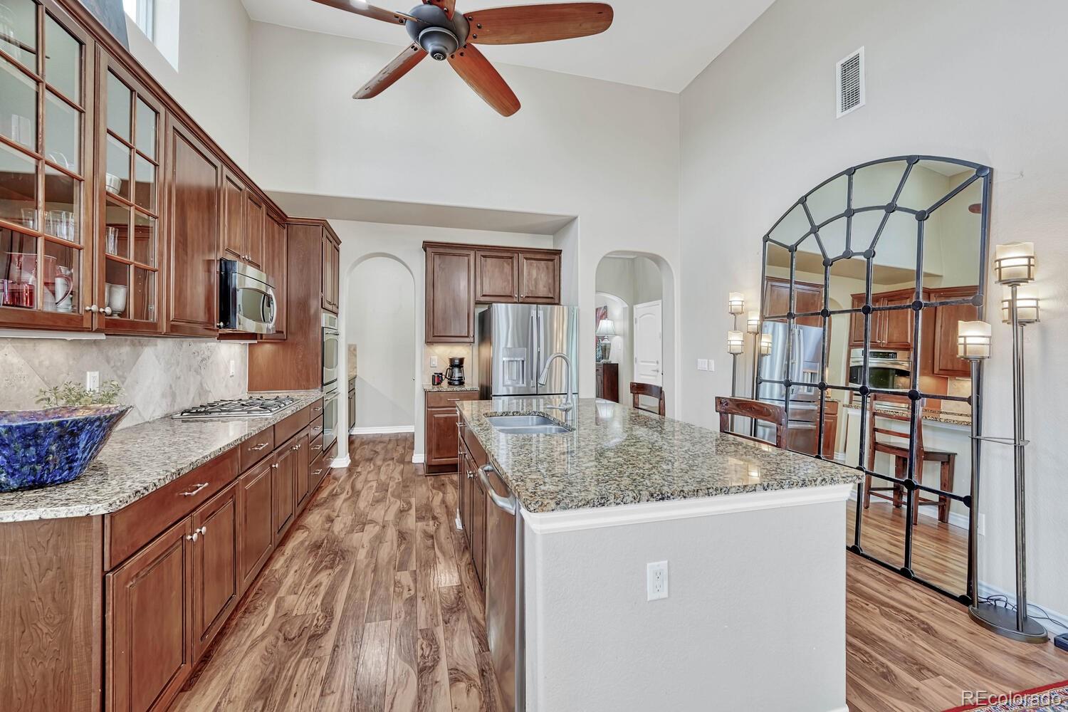 9204 Viaggio Way Highlands Ranch, CO 80126 - Photo 8 of 40 Gallery Image 8