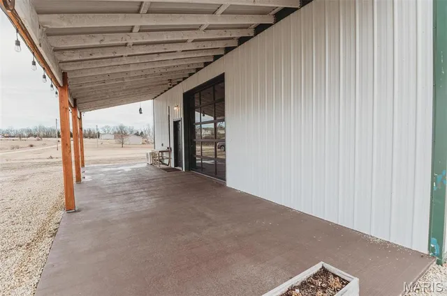 $250,000 | 15906 Private Road 470, Vichy, MO 65580