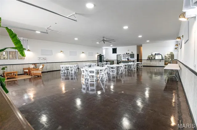 $250,000 | 15906 Private Road 470, Vichy, MO 65580