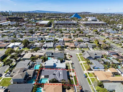 $1,995,000 | 6520 East Driscoll Street, Long Beach, CA 90815