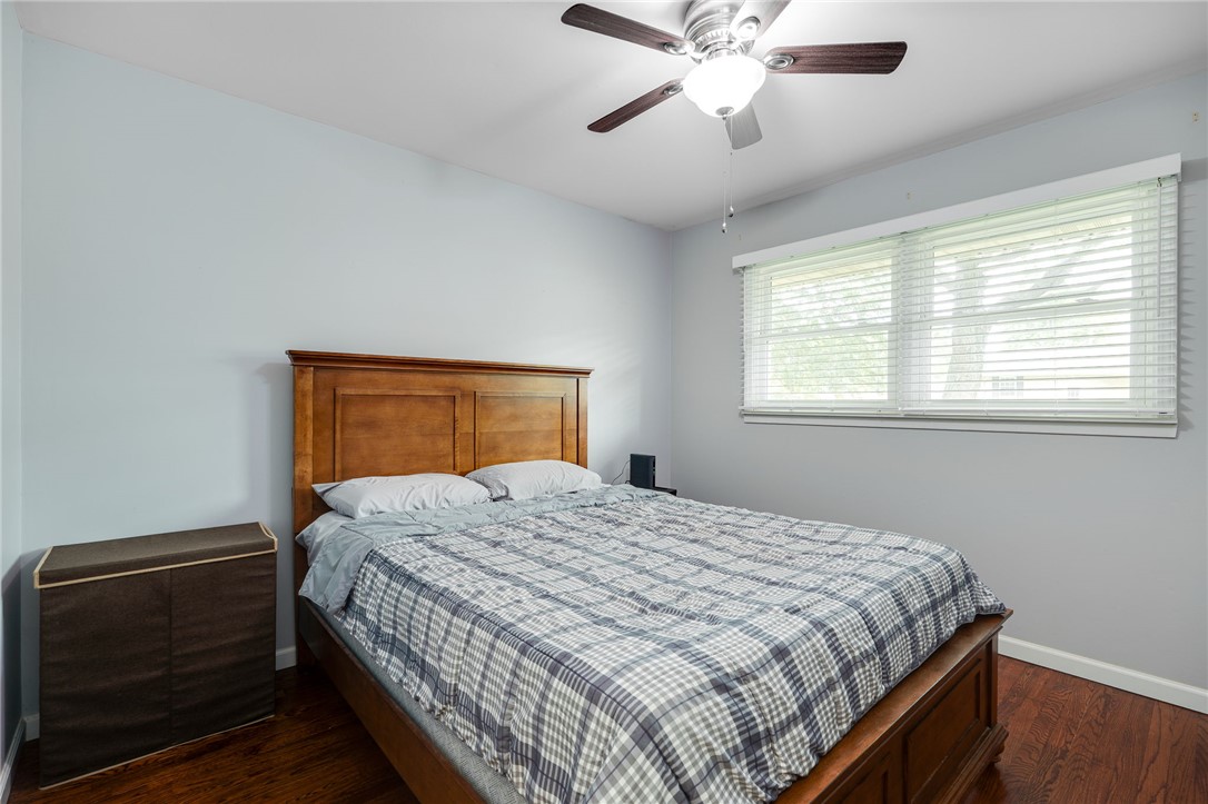 6950 Red Lion 5 Points Road Springboro, OH 45066 - Photo 32 of 78 This serene bedroom offers a comfortable retreat with ample natural light.