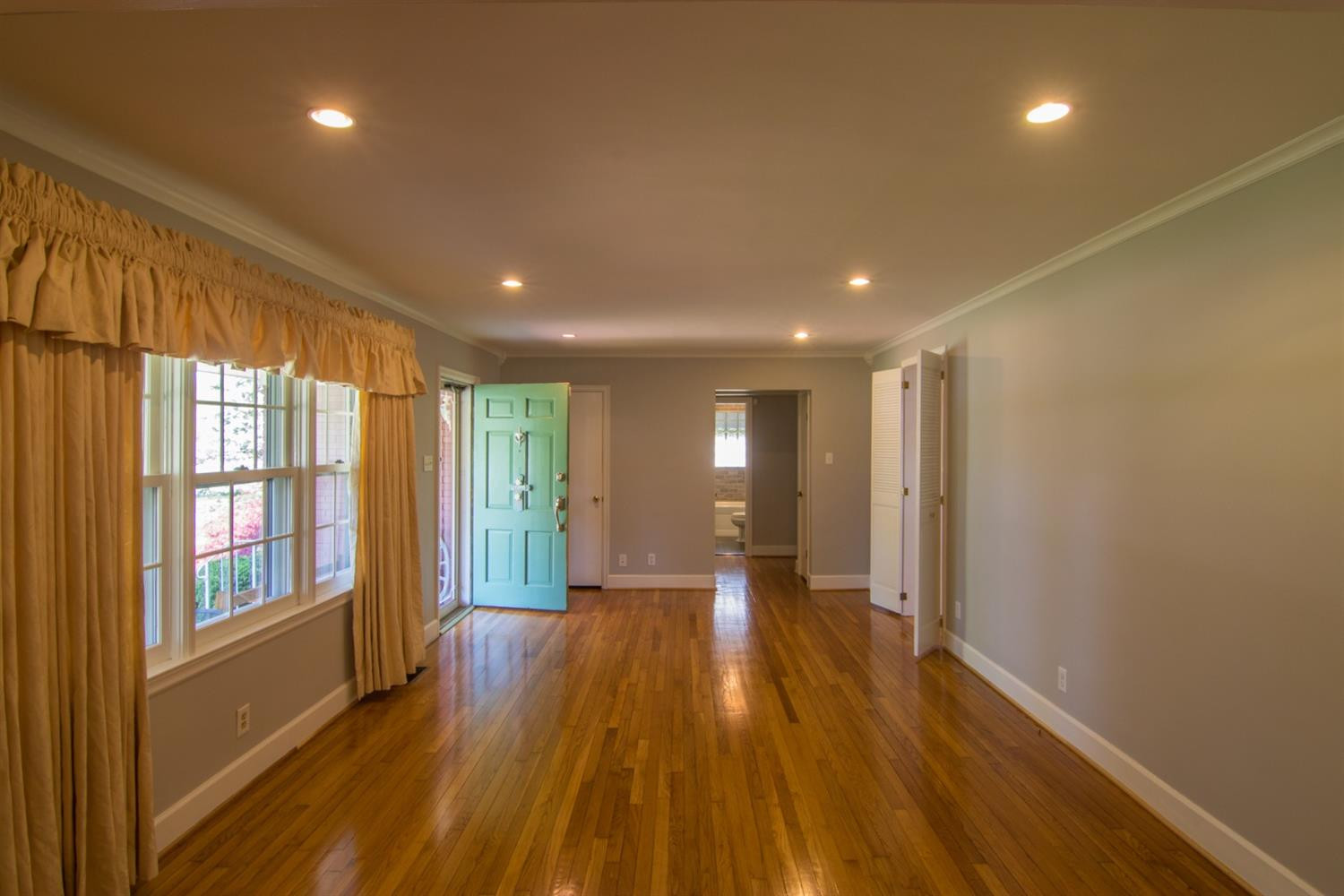 529 Dover Road Lexington, KY 40505 - Photo 7 of 31 Photo 7