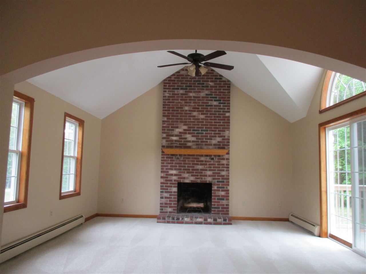 56 N Road Kingston, NH 03848 - Photo 16 of 32