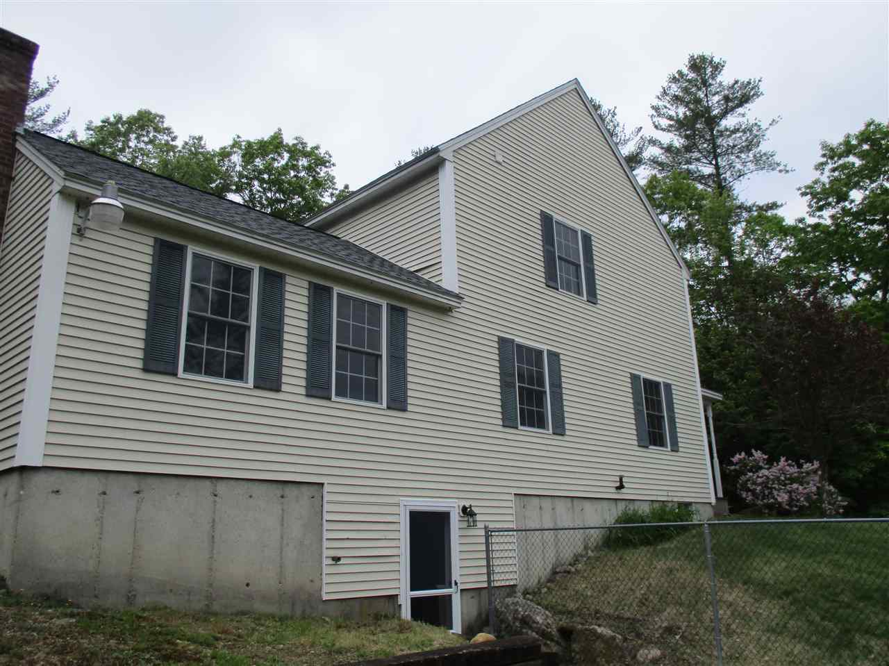56 N Road Kingston, NH 03848 - Photo 9 of 32