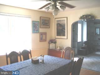 69 Harvard Road Havertown, PA 19083 - Photo 3 of 6