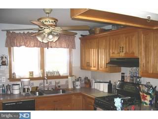 69 Harvard Road Havertown, PA 19083 - Photo 4 of 6