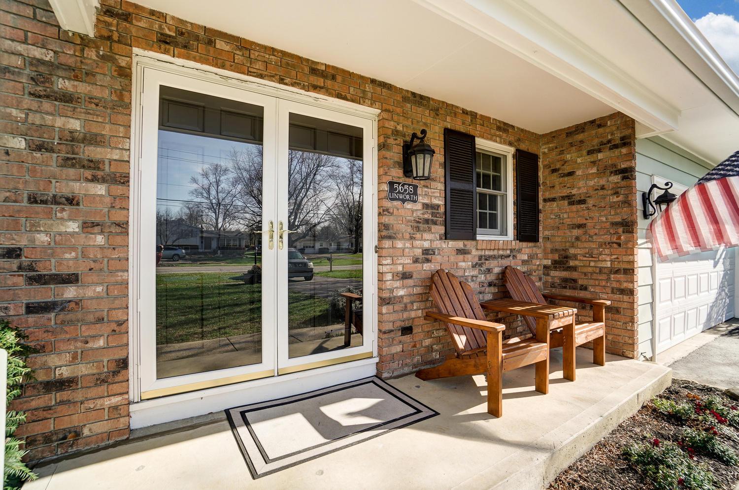 5658 Linworth Road Columbus, OH 43235 - Photo 3 of 54 Gallery Image 3