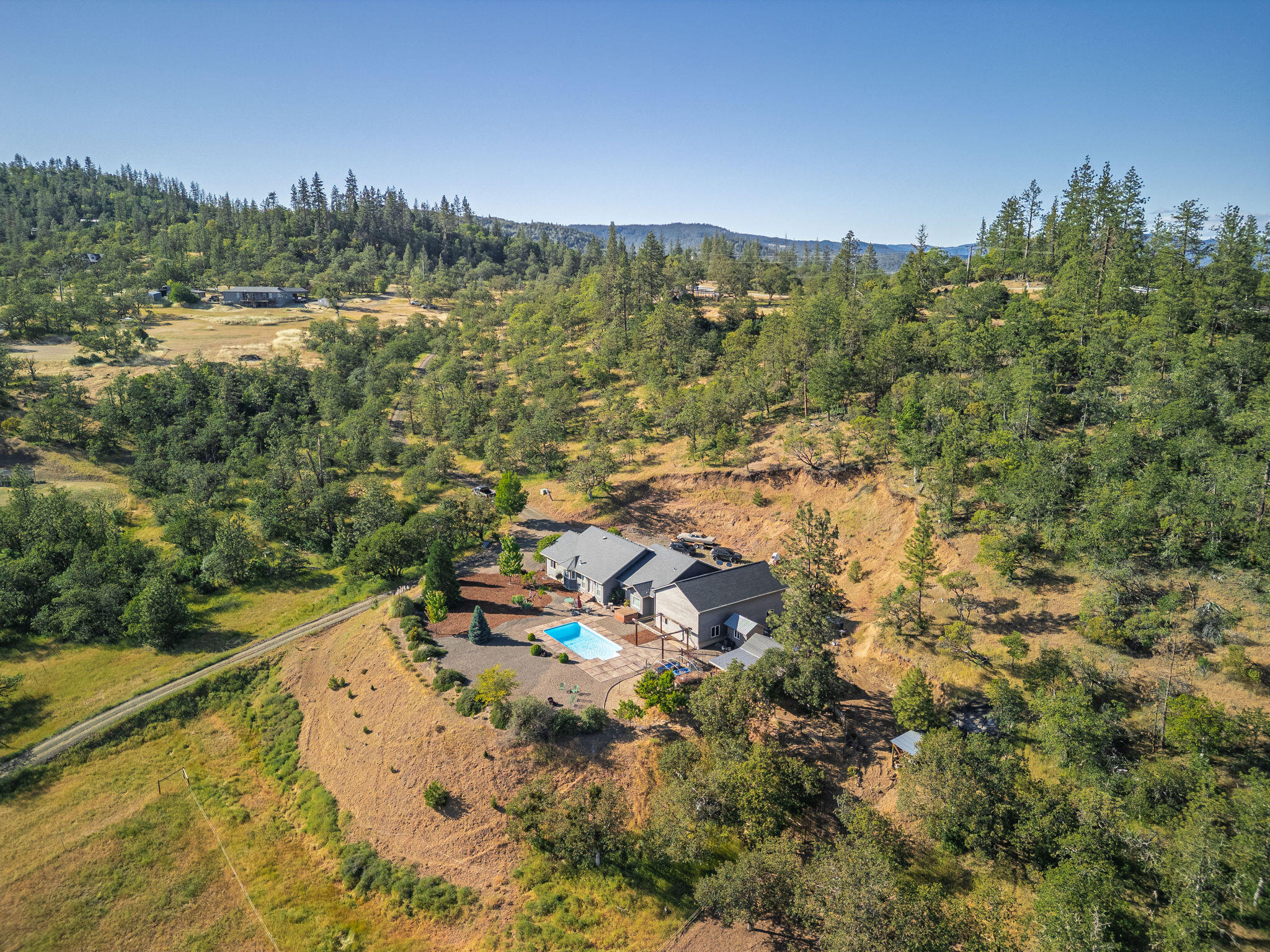 158 Rockingham Circle Eagle Point, OR 97524 - Photo 50 of 58 HD-49