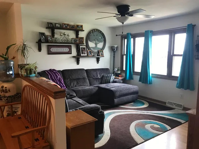 $1,850 | 985 Lum Avenue, Waterloo, WI 53594