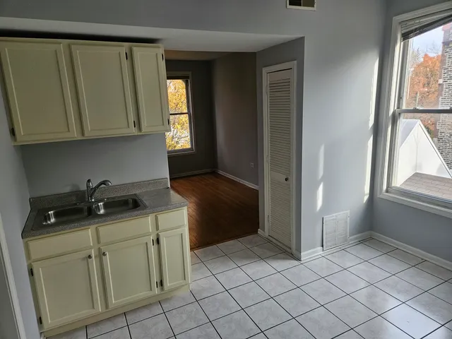 $1,495 | 1025 West Cullerton Street, Unit 3F, Chicago, IL 60608