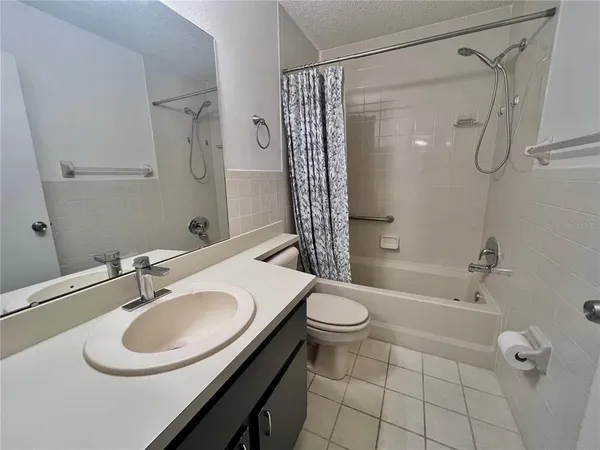$1,650 | 12041 Hoosier Court, Unit 204, Hudson, FL 34667