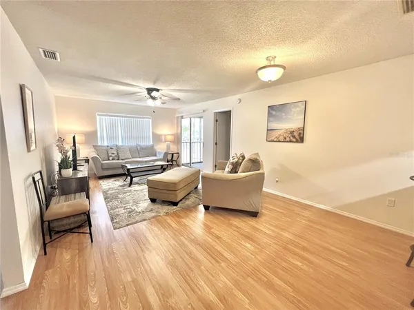 $1,650 | 12041 Hoosier Court, Unit 204, Hudson, FL 34667