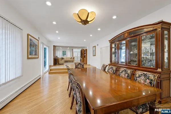 $6,900 | 1542 Jefferson Street, Teaneck, NJ 07666