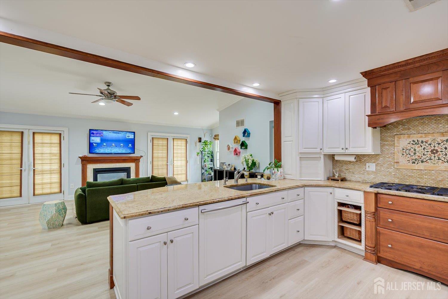 9 Colburn Road East Brunswick, NJ 08816 - Photo 18 of 62