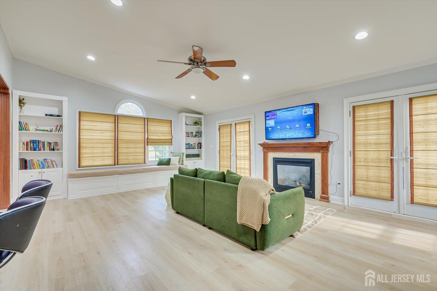 9 Colburn Road East Brunswick, NJ 08816 - Photo 22 of 62