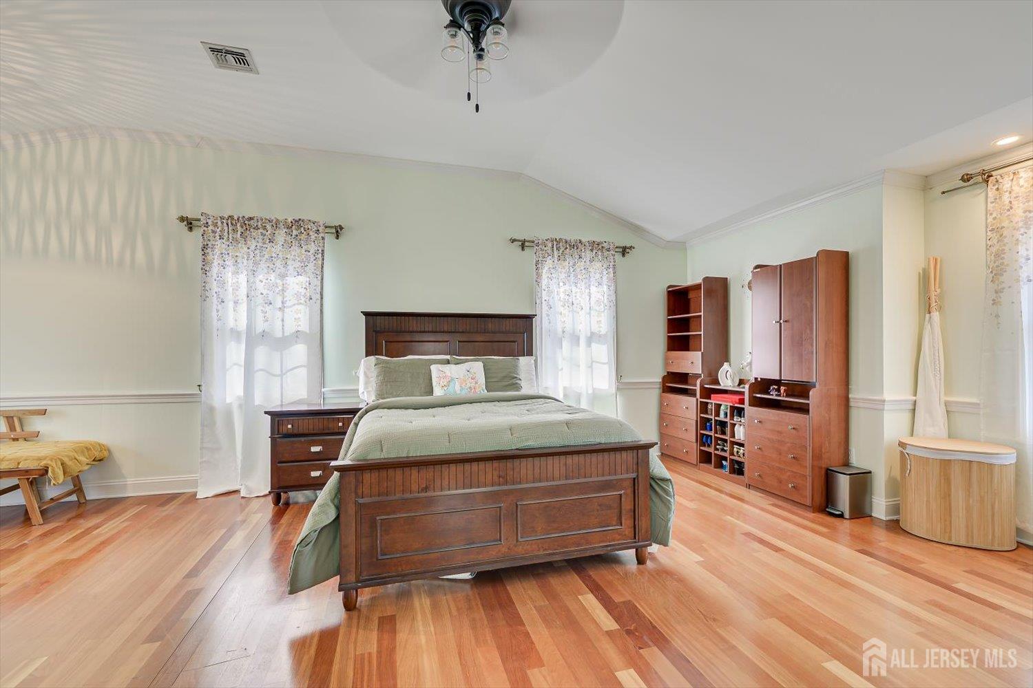 9 Colburn Road East Brunswick, NJ 08816 - Photo 29 of 62