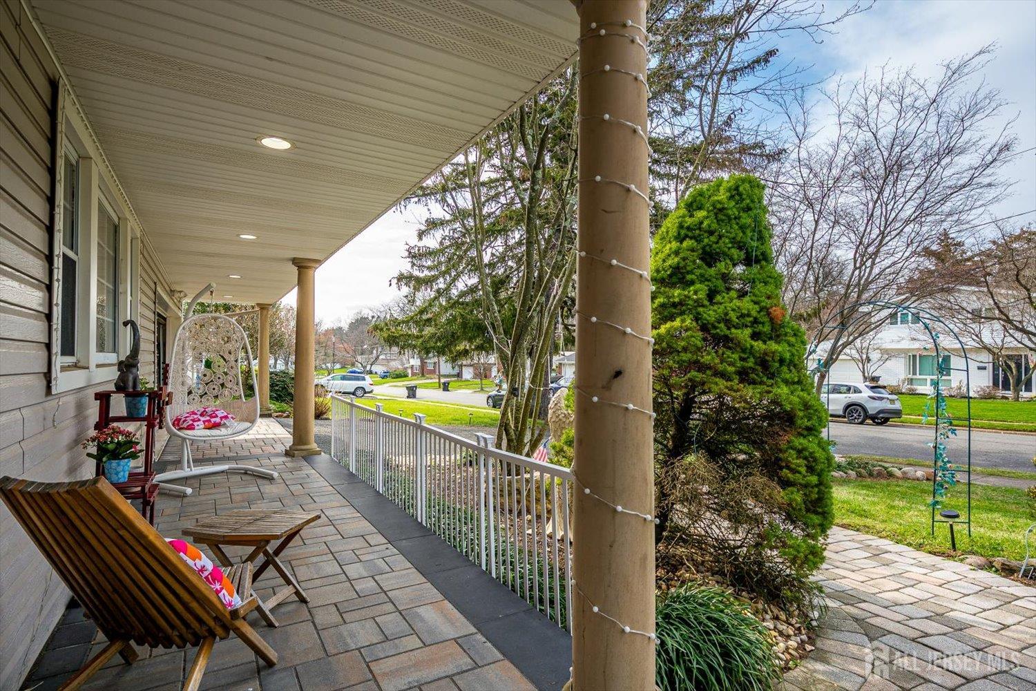 9 Colburn Road East Brunswick, NJ 08816 - Photo 5 of 62