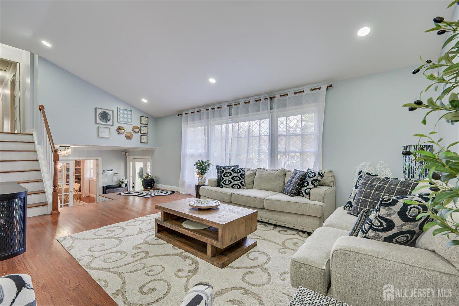 9 Colburn Road East Brunswick, NJ 08816 - Photo 8 of 62