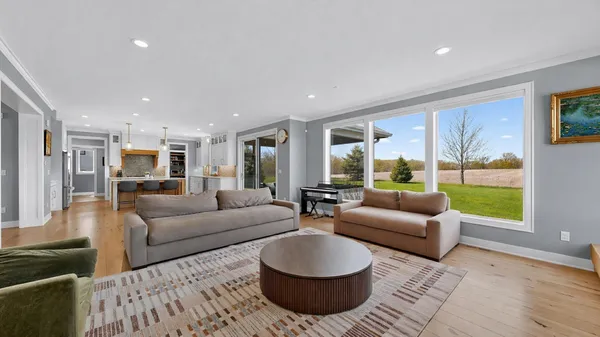 $1,150,000 | 4933 Riley Lane Southwest, Rochester, MN 55902