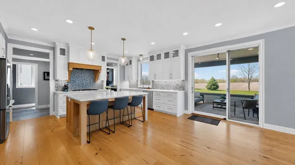 $1,150,000 | 4933 Riley Lane Southwest, Rochester, MN 55902