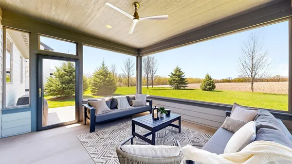 $1,150,000 | 4933 Riley Lane Southwest, Rochester, MN 55902