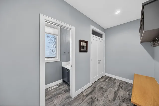 $1,150,000 | 4933 Riley Lane Southwest, Rochester, MN 55902