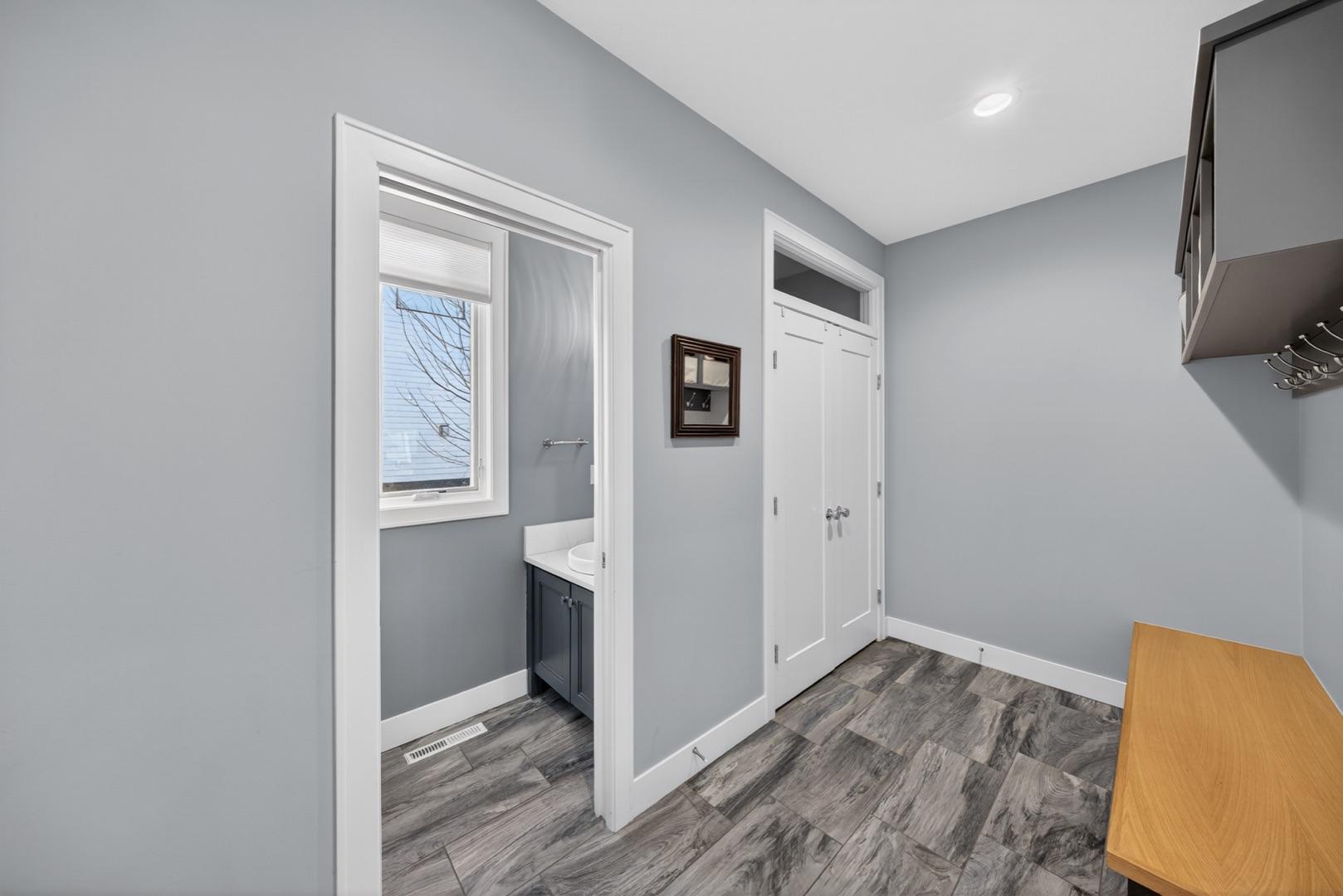 4933 Riley Lane Southwest Rochester, MN 55902 - Photo 19 of 54