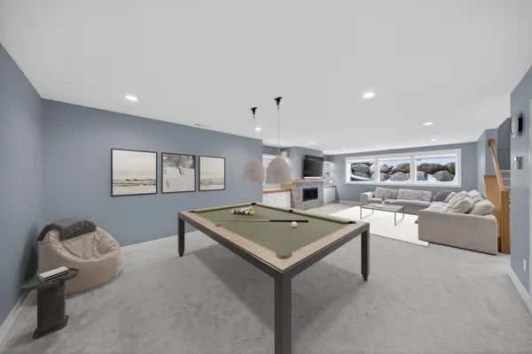 $1,150,000 | 4933 Riley Lane Southwest, Rochester, MN 55902