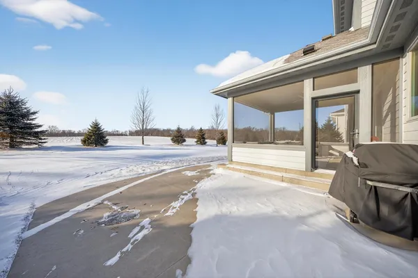 $1,150,000 | 4933 Riley Lane Southwest, Rochester, MN 55902