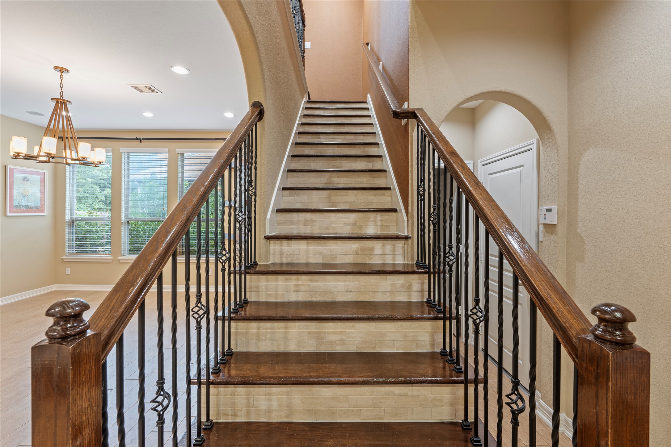 7423 Summer Night Lane Rosenberg, TX 77469 - Photo 33 of 44 a view of entryway