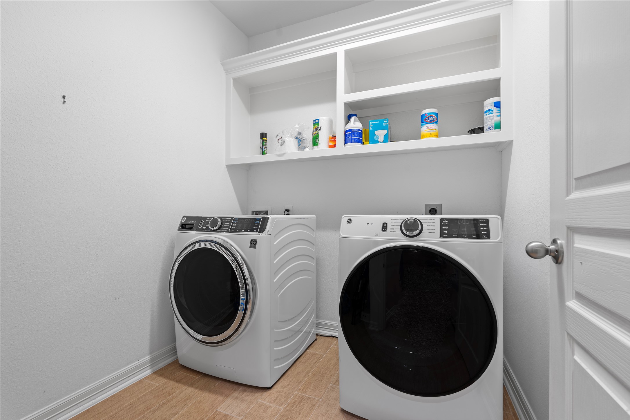 7423 Summer Night Lane Rosenberg, TX 77469 - Photo 44 of 44 a utility room with dryer and washer