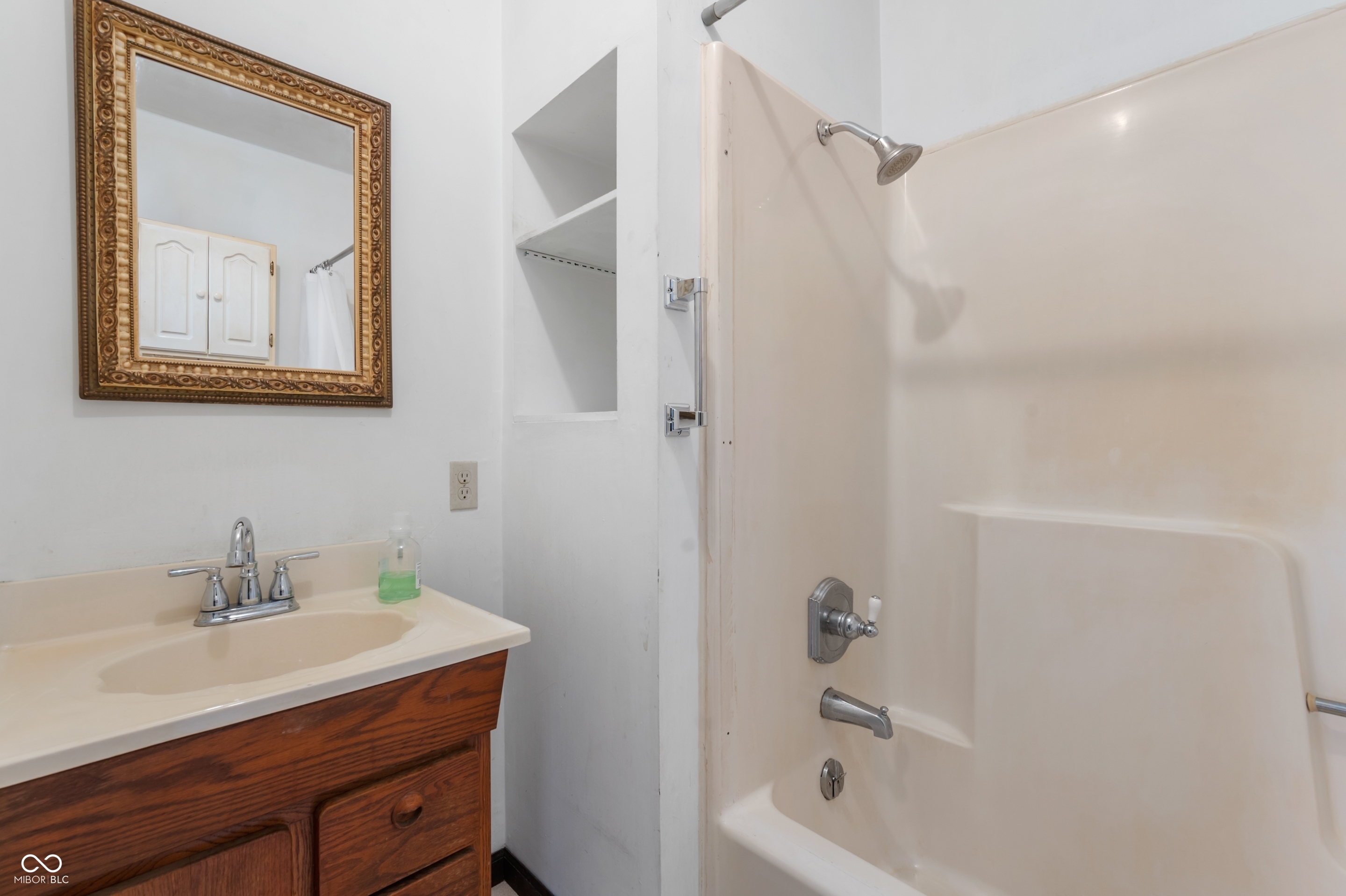 8566 West Fall Creek Drive Pendleton, IN 46064 - Photo 14 of 20