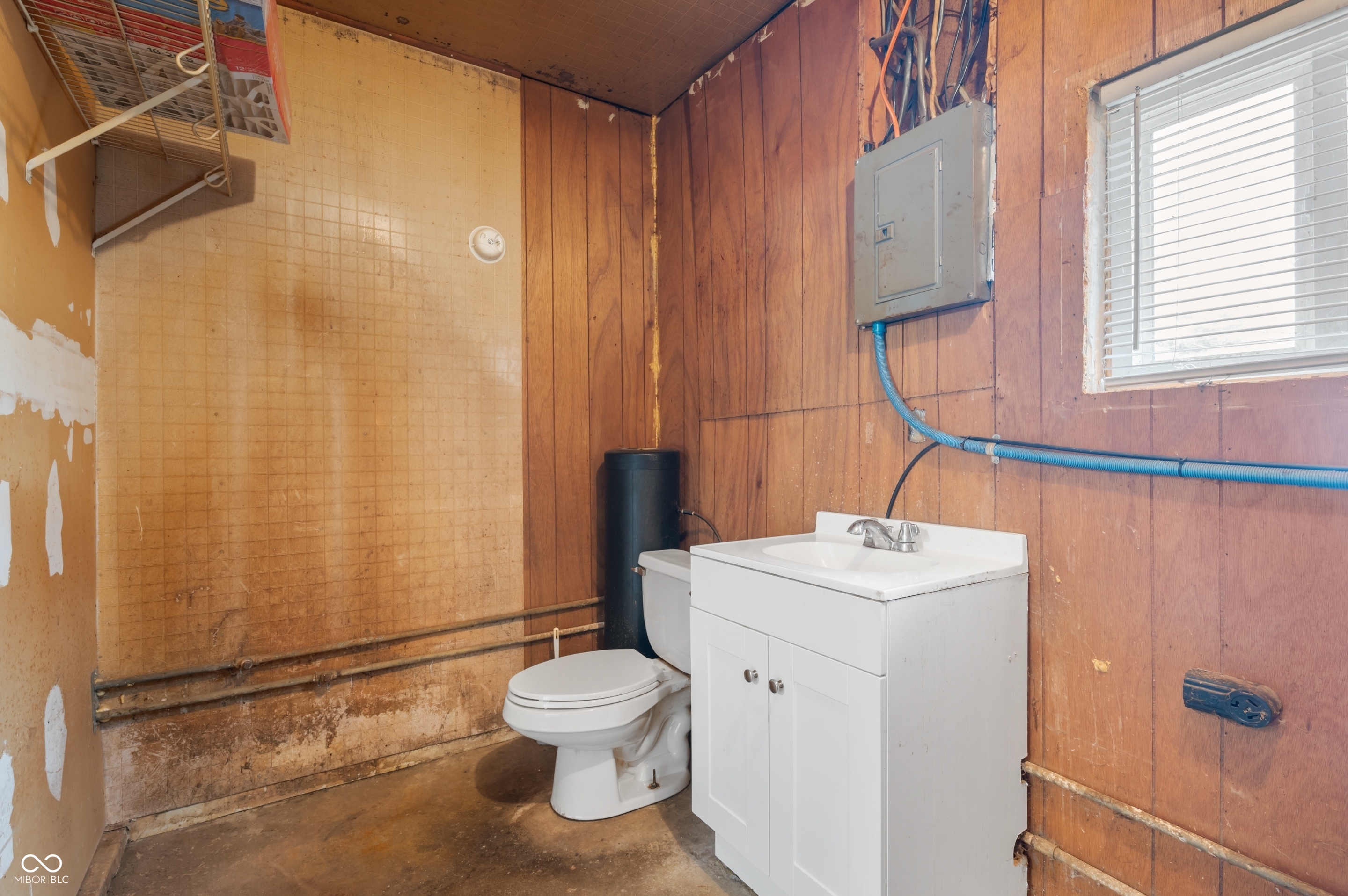 8566 West Fall Creek Drive Pendleton, IN 46064 - Photo 15 of 20