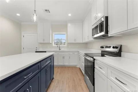 $1,088,000 | 400 10th Street, Lake Charles, LA 70601